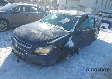 2011 Chevrolet Malibu Ls z USA, uszkodzony, nr VIN 1G1ZB5E10BF212261
